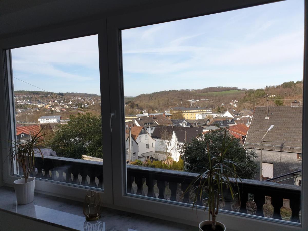 Schoene Wohnung Ueber Wissen Bagian luar foto